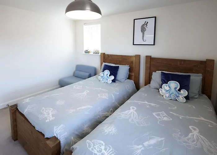 Host & Stay - The Cinder Track Hideaway