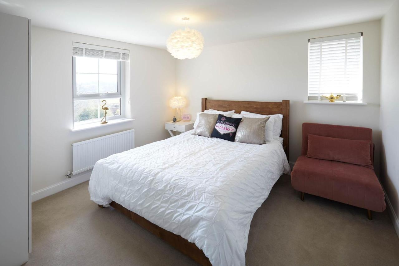 Apartment Host & - The Cinder Track Hideaway *